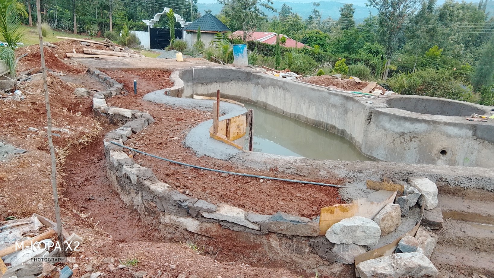 tips for building any type swimming pool in Kenya